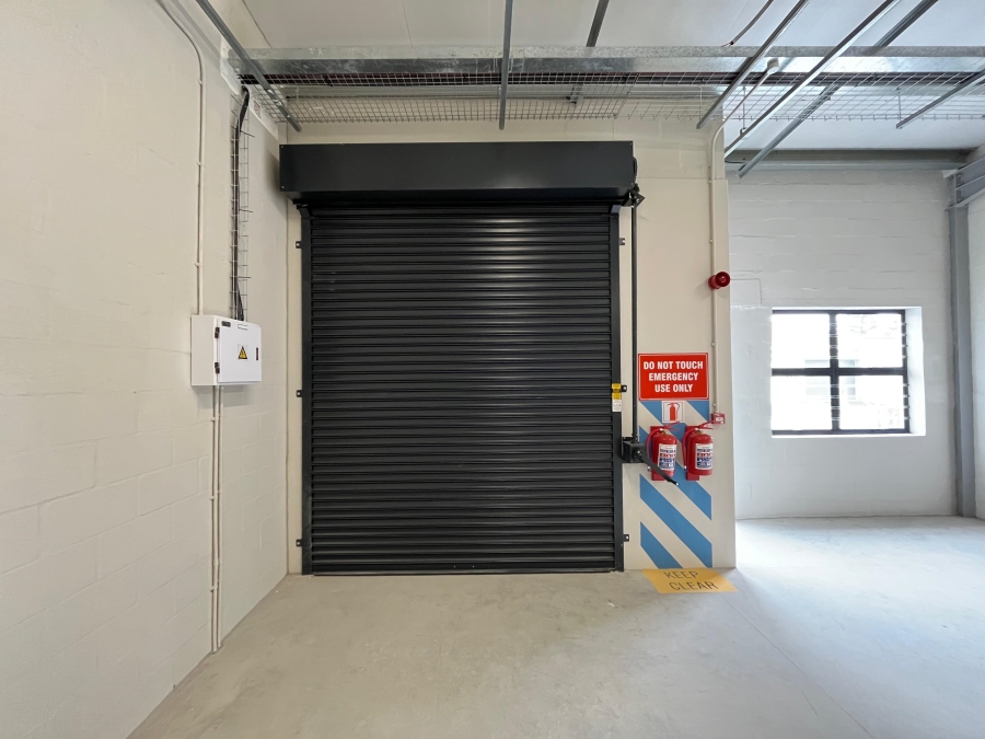 To Let commercial Property for Rent in Montague Gardens Western Cape